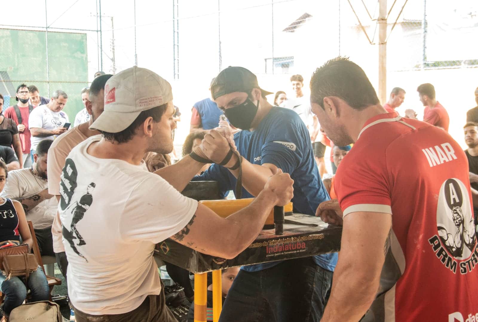 Alegretense Praticante Da Queda De Bra O Top Em S O Paulo