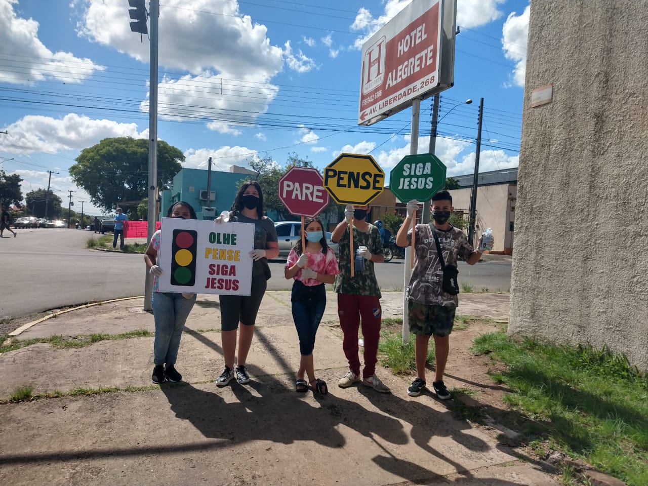 Comando e integrantes do 12º BE Cmb Bld lamentam a morte prematura