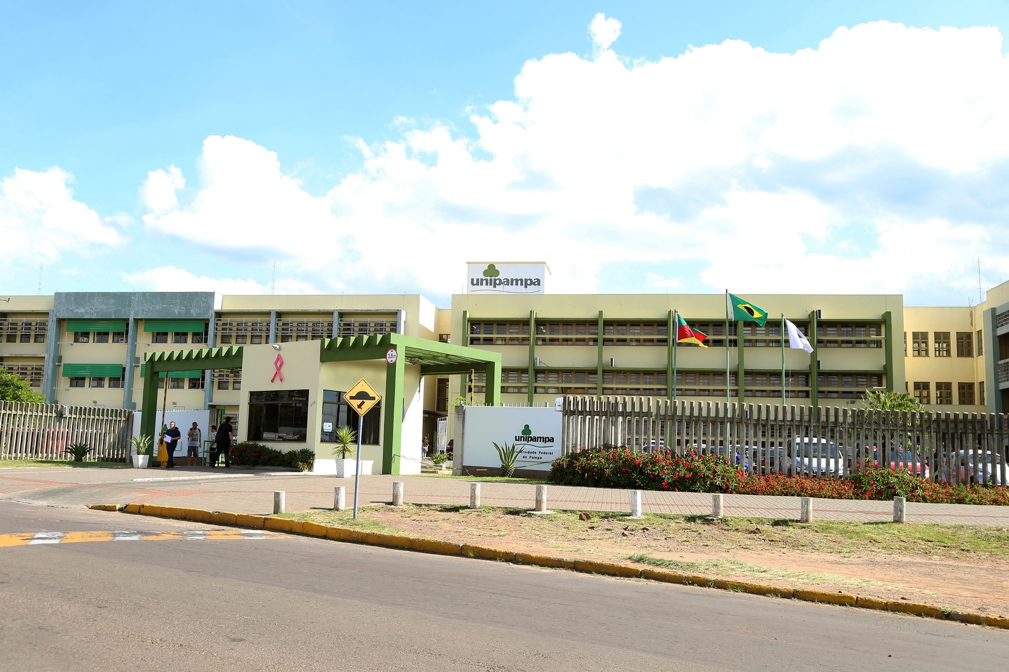 Unipampa recebe estudantes para conhecer campus em Alegrete