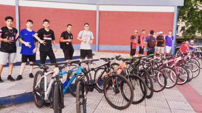 Agência ALESC  SESSÃO SOLENE - Homenagem aos grupos que incentivam a  qualidade de vida através das bicicletas